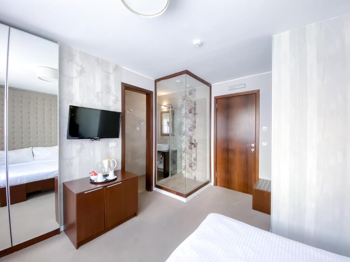 Luka De Luka Suites Belgrade Exterior photo