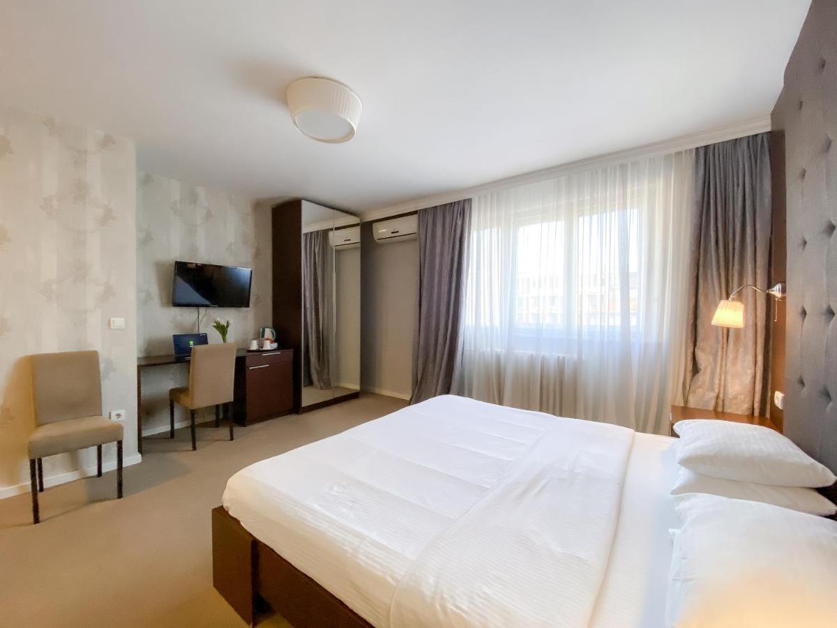 Luka De Luka Suites Belgrade Exterior photo